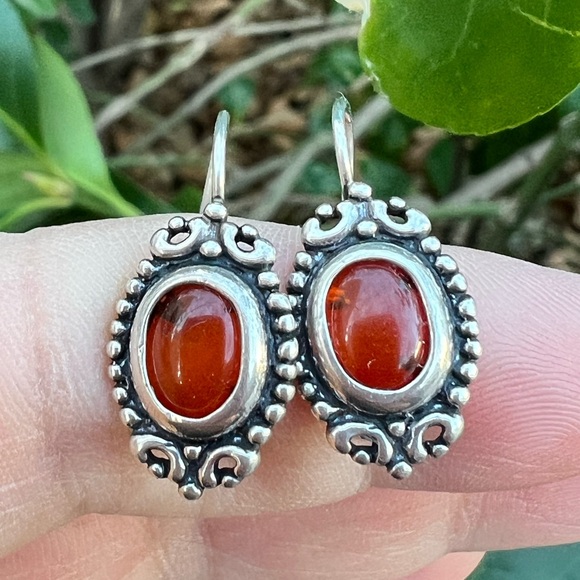 VINTAGE 925 STERLING SLVR OVAL AMBER SMALL ORNATE EARRINGS DROP DANGLE WIRE LOCK - Picture 13 of 16